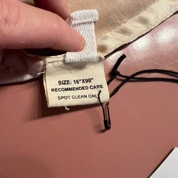 Terrain Celestial Embroidery Velvet Runner - Picture 11 of 12